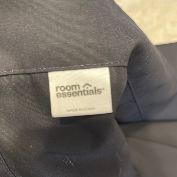 Room Essentials Dark Gray Fabric Curtain 42x63 - Picture 2 of 2